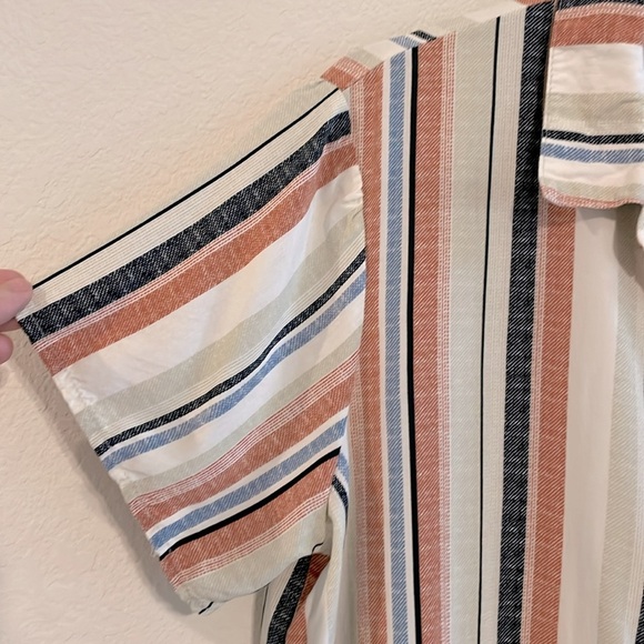 Bailey & Chloe Colorful Striped Lightweight High Low Hem Button Front Top - Picture 3 of 9